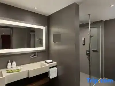 Novotel Yangon Max - 80