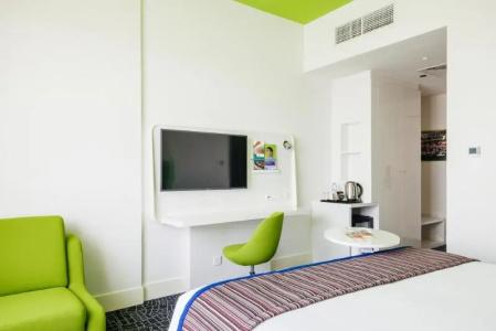 Park Inn by Radisson Dubai Motor City - 42