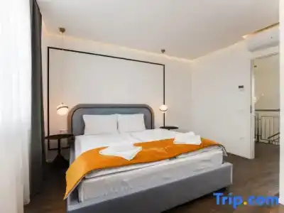 The Amberlyn Suite - 50