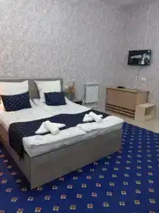Lind Hostel and Guest House - 29