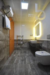Double Comfort - 22