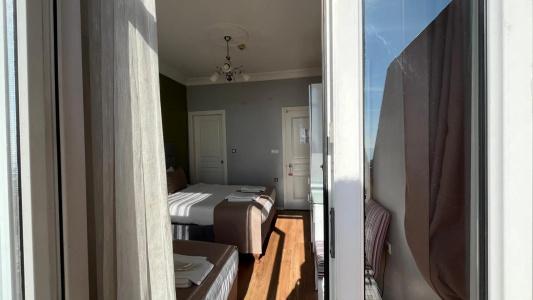 Tulip House - 41