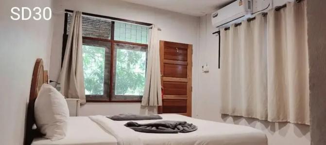 Phi Phi Cozy Seafront Resort - 53