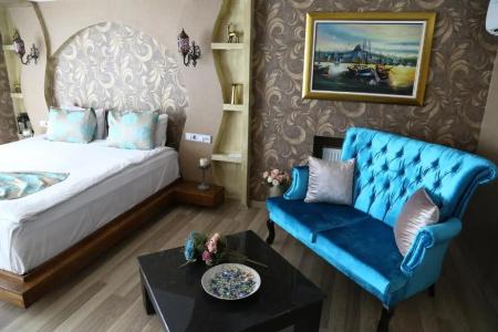 A Palace Suites - 131