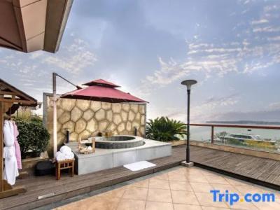 East Tai Lake Grand - 65