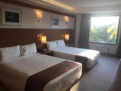 Weston Suites - 12
