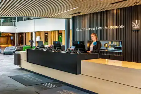 Quality Airport - 22