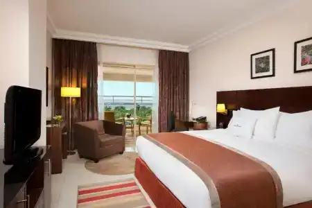 DoubleTree by Hilton Aqaba - 51