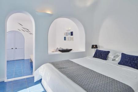 Astra Suites - 282