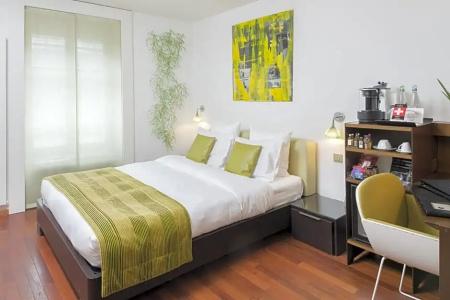 La Cour Des Augustins Boutique Gallery Design - 23