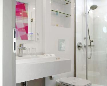 Two Berlin By Axel - Adults Only - 45