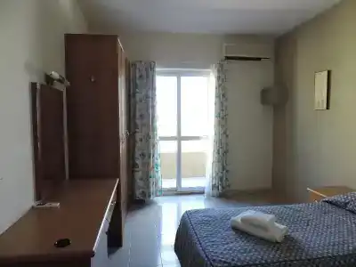 Qawra Point Holiday Complex - 39