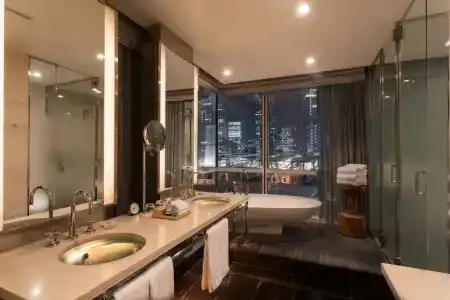 Four Seasons Tokyo at Marunouchi - 15