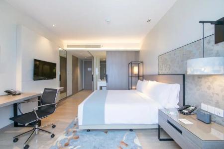 Holiday Inn & Suites Rayong City Centre, An Ihg - 52