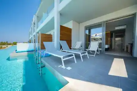 Harmony Crest Resort & Spa Adults Only - 35