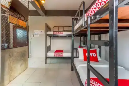 Yak Guesthouse - 180