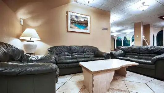 Magnuson Grand North - 1