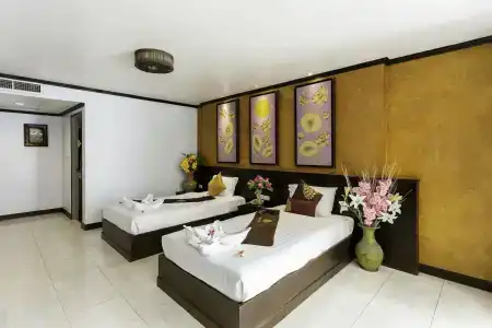 Tanawan Phuket - 40