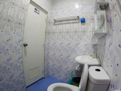 Adroit Beach Inn - 37