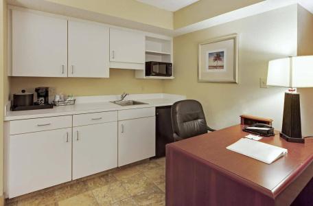 Hampton Inn Broadway at the Beach - 24