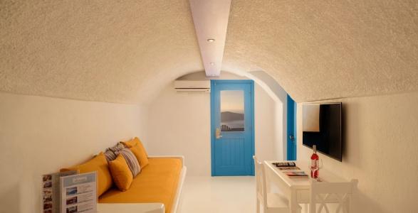 Abyssanto Suites and Spa - 145