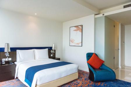 Holiday Inn Express Bangkok Siam, An Ihg - Sha Extra Plus - 11