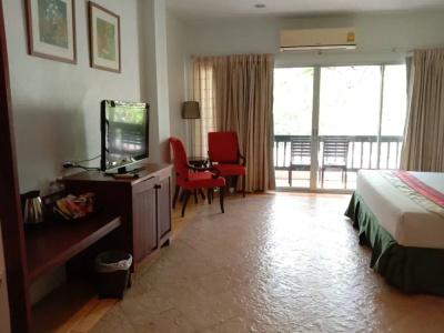 Golden Pine Beach Resort - 18