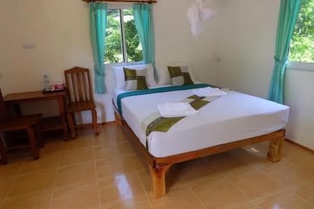 Khaosok Bamboo Huts Resort - 16