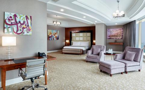 Crowne Plaza West Bay, An Ihg - 44