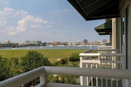 SpringHill Suites by Marriott Charleston Riverview - 63