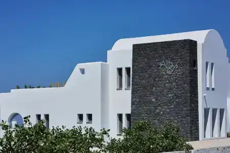 Alleys Boutique & Spa - 1