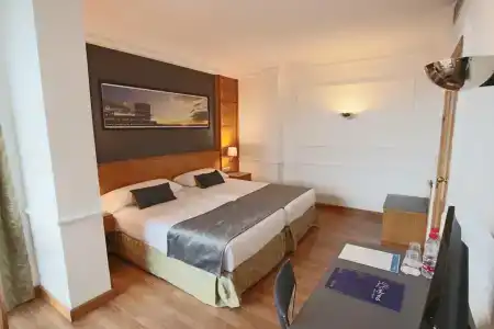 Ohtels San Antón Granada - 5