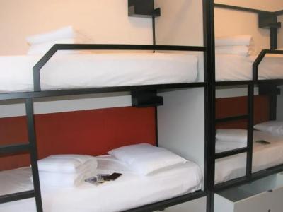 lo Hostel - 14