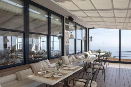 El Far Restaurant - 15