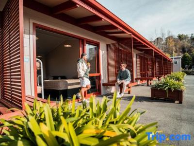 Nelson City Top 10 Holiday Park - 50