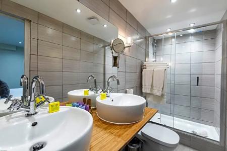 Shepherds Bush London - 212