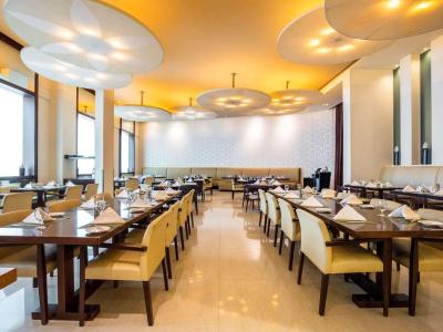 Novotel Deira City Centre - 20