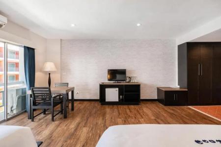 Kokotel Pattaya South Beach - 54