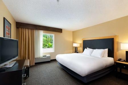 DoubleTree by Hilton Savannah Airport - 4