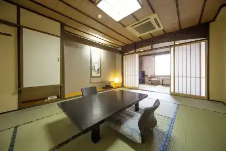 Ryochiku Bettei - 18