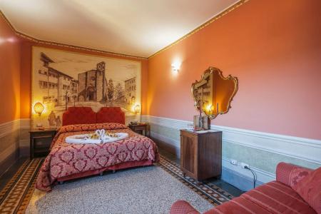 I Portici Boutique - 8