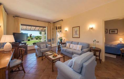Is Morus Relais - 44