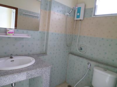 Vanlisut Ngamwongwan - 9