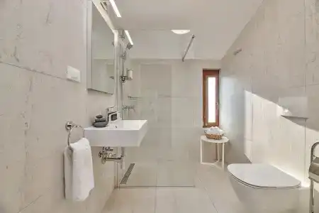 Rivalmare Boutique - 40