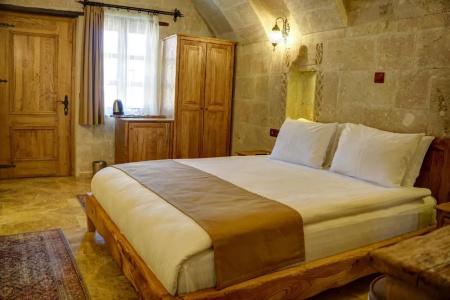 Calypso Cave Suites - 56