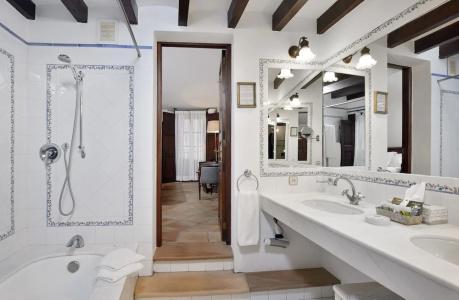 San Lorenzo - Adults Only - 12