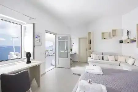 Ambition Suites - 43