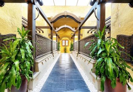 Sun Spa Resort & Villa - 14