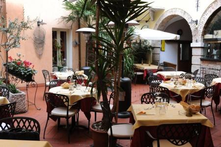 Alessi Trattoria - 18