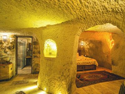Atilla's Cave - 504